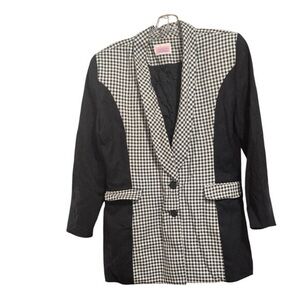 Caviar Jacket in a Black White Double Button Up Lined Houndstooth with Pockets